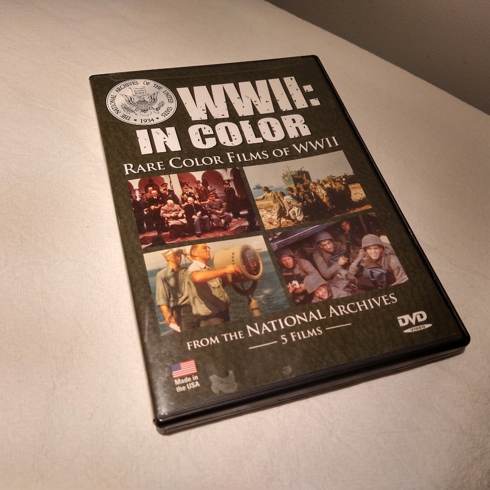 2010 WWII IN COLOR - Rare Color Films of WWII - National Archives DVD